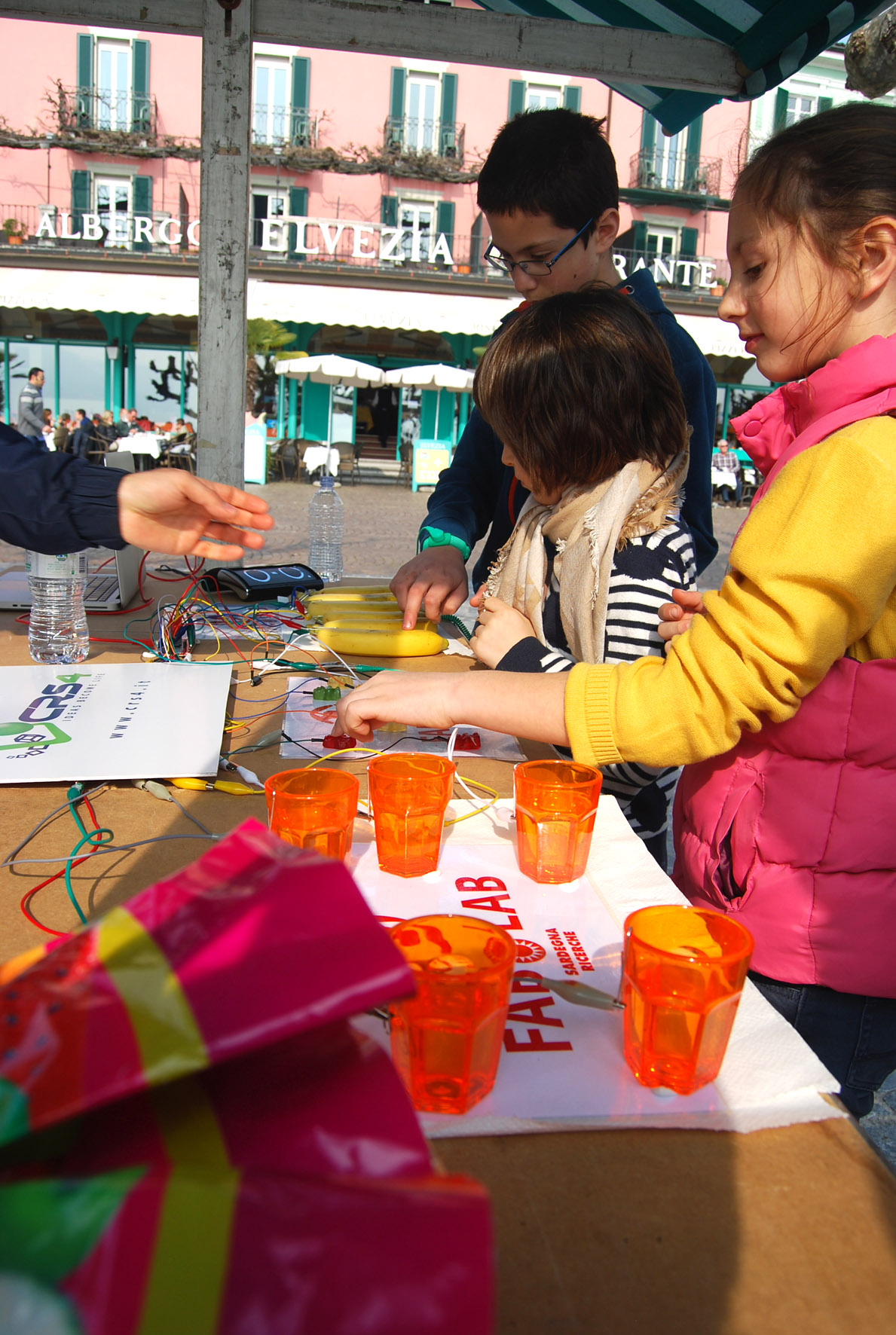 2-asconoscienza-festa-piazza